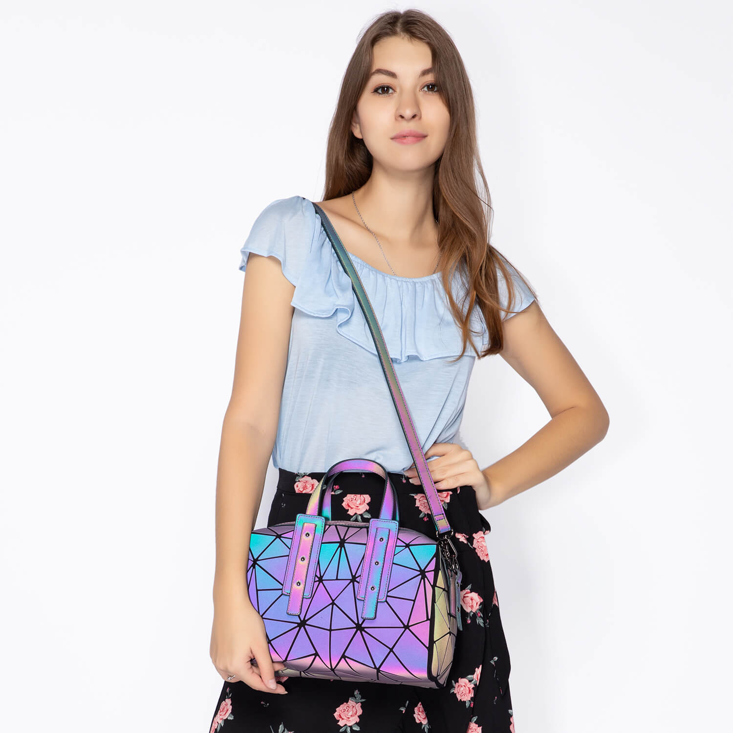 BATCAT Luminous Geometric Holographic Reflective Backpack Color Changing Bag  25 L Backpack Purple Muticolor - Price in India | Flipkart.com